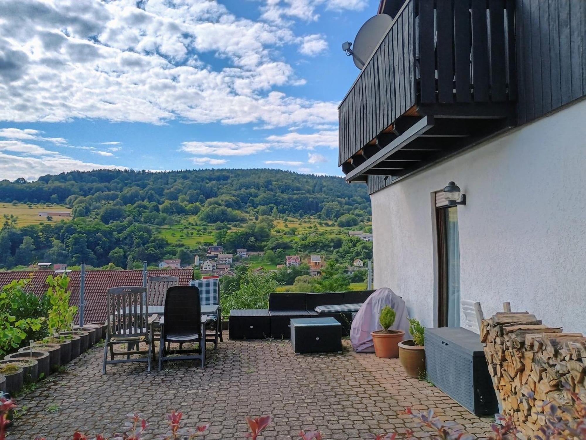 Sleep&Chill - Ruhige Uebernachtung Mit Main-Blick Daire Neustadt am Main Dış mekan fotoğraf